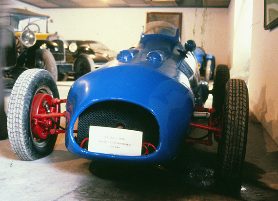 Balsa-V8-570