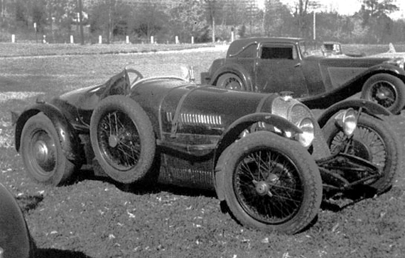 bnc-in-1943-Darien-CT.--Lin bnc-in-1943